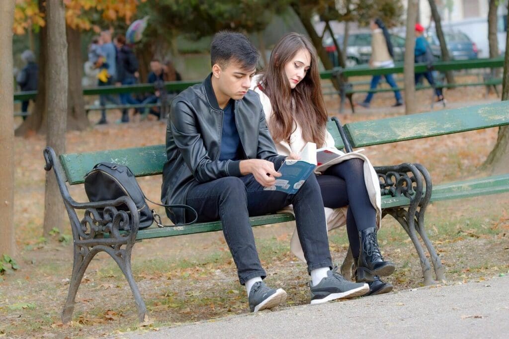 couple, young people, casual, stand, the bank, park, together, nature, reading, book, culture, relaxation, the autumn, leaves, lifestyle